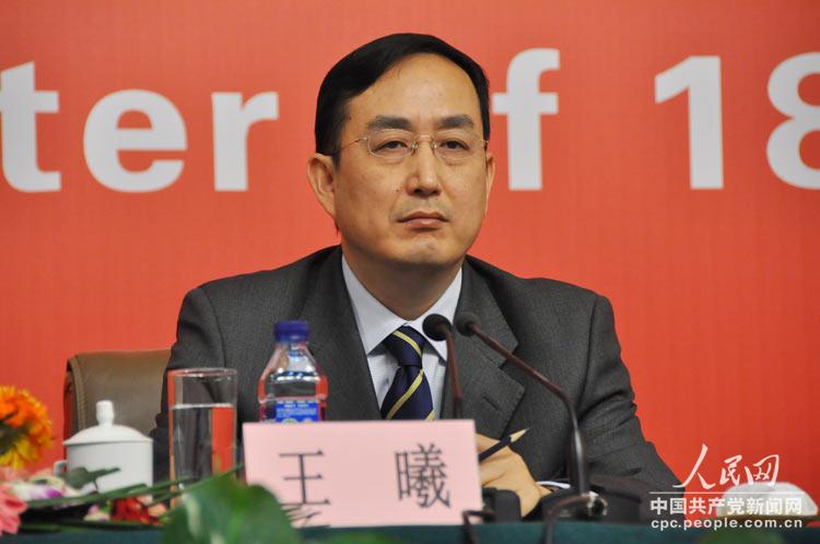 中國科學(xué)院上海微系統(tǒng)與信息技術(shù)研究所所長、中國科學(xué)院院士王曦 人民網(wǎng) 張啟川  攝