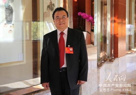十八大代表、雲(yún)南怒江州委書記段躍慶。