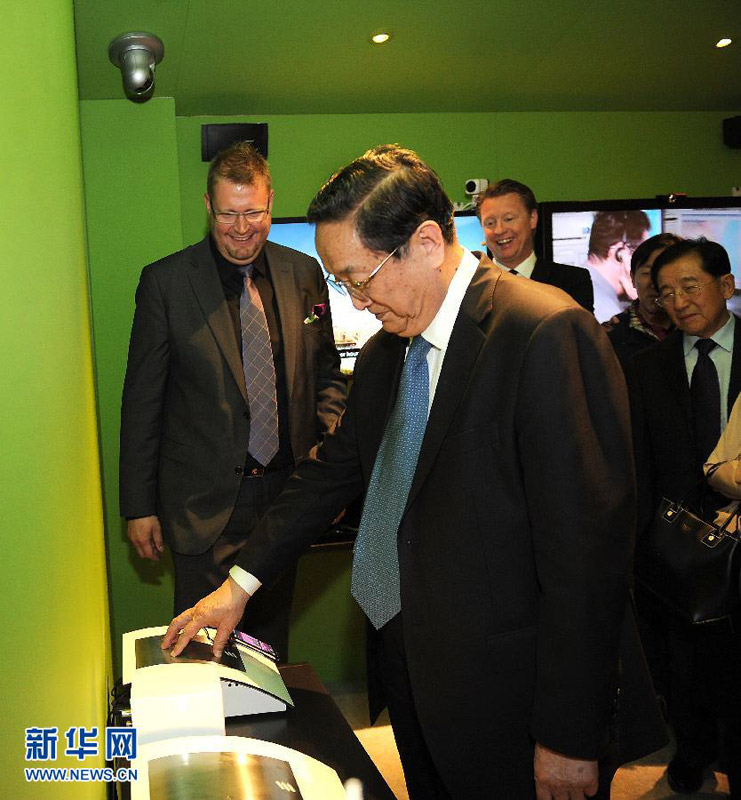 64ȫf(xi)ϯ˹¸砖Ħ^Ź˾Aӛ  z