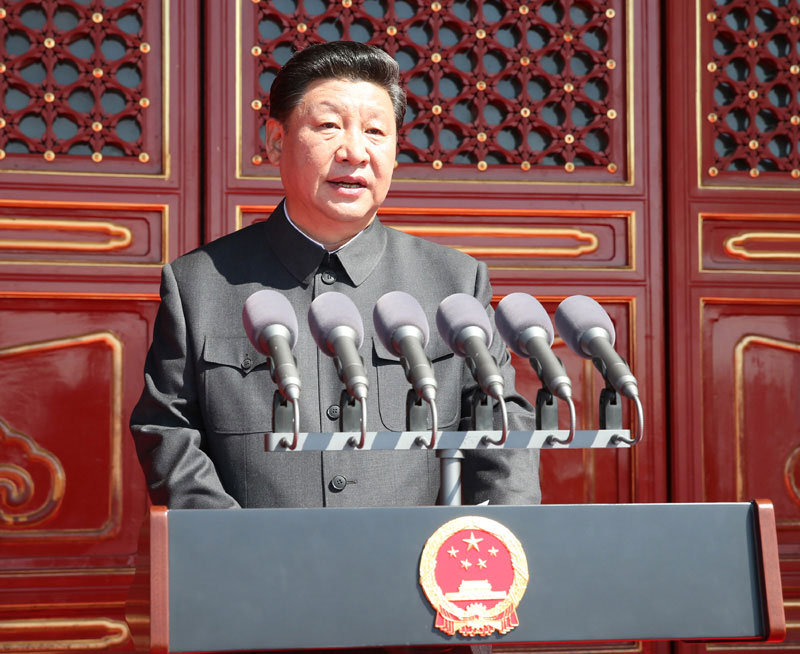 9月3日，紀(jì)念中國(guó)人民抗日戰(zhàn)爭(zhēng)暨世界反法西斯戰(zhàn)爭(zhēng)勝利70周年大會(huì)在北京天安門廣場(chǎng)隆重舉行。這是中共中央總書記、國(guó)家主席、中央軍委主席習(xí)近平在大會(huì)上發(fā)表重要講話。新華社記者 蘭紅光 攝