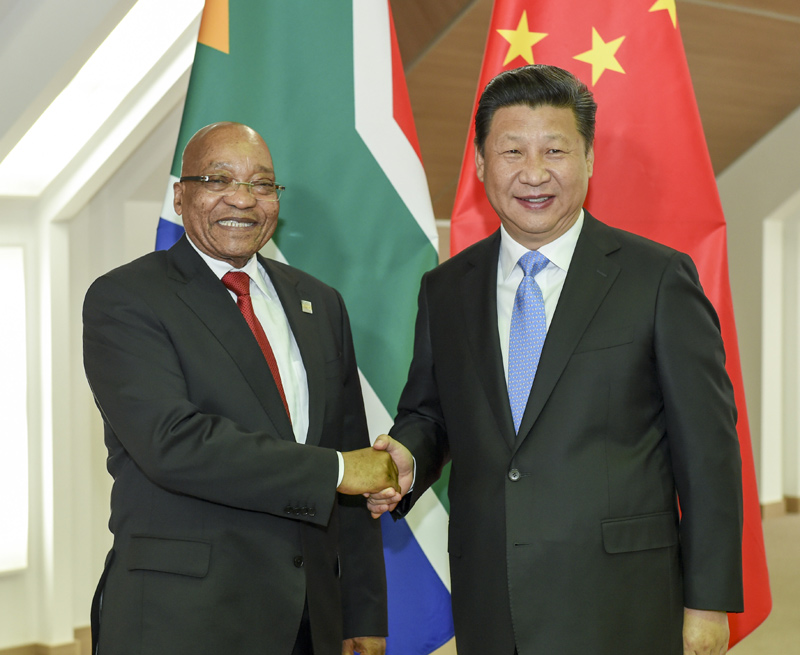 7月9日，國家主席習(xí)近平在俄羅斯烏法會(huì)見南非總統(tǒng)祖馬。新華社記者 李學(xué)仁 攝