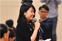 韓國京鄉(xiāng)新聞記者提問