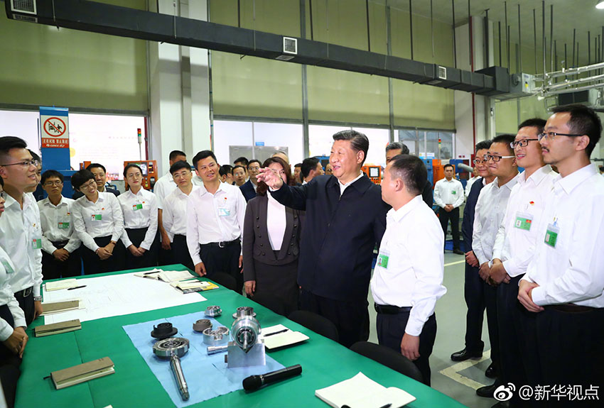 10月22日，中共中央總書記、國家主席、中央軍委主席習(xí)近平在廣東珠海考察。這是習(xí)近平視察格力電器公司。 新華社記者 謝環(huán)馳 攝