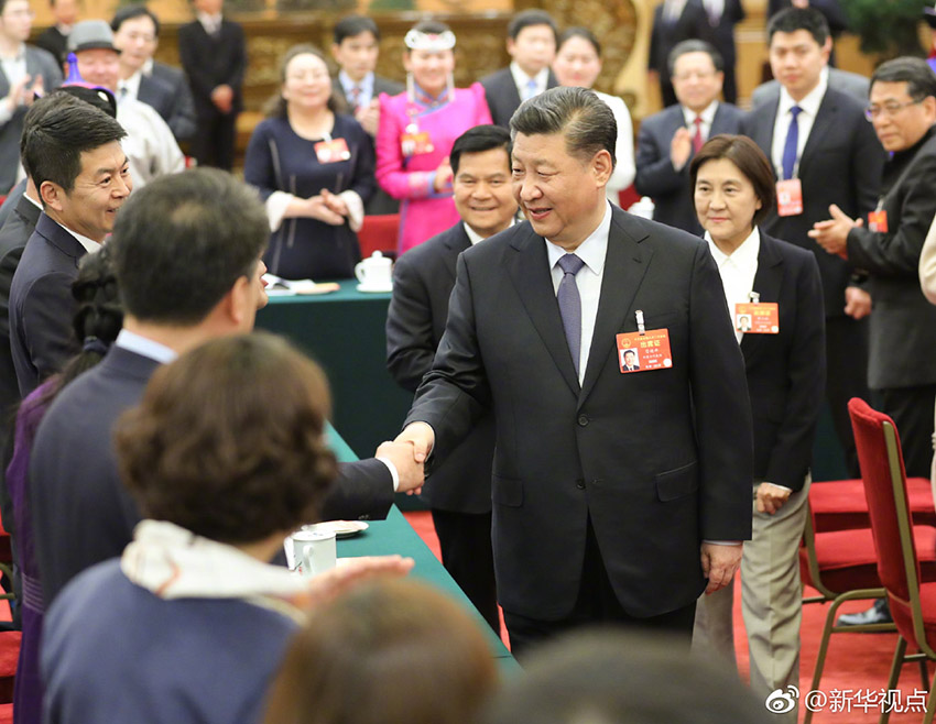 3月5日，中共中央總書記、國家主席、中央軍委主席習近平參加十三屆全國人大二次會議內蒙古代表團的審議。 新華社記者 鞠鵬 攝