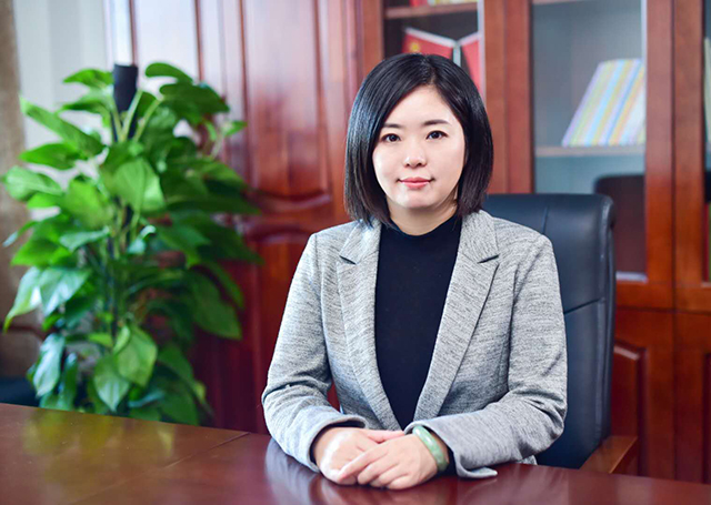 重慶市婦聯(lián)黨組成員、副主席潘靜