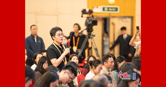 中國(guó)教育報(bào)記者提問(wèn)