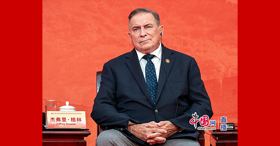 美中航空遺產(chǎn)基金會(huì)主席杰弗裡·格林